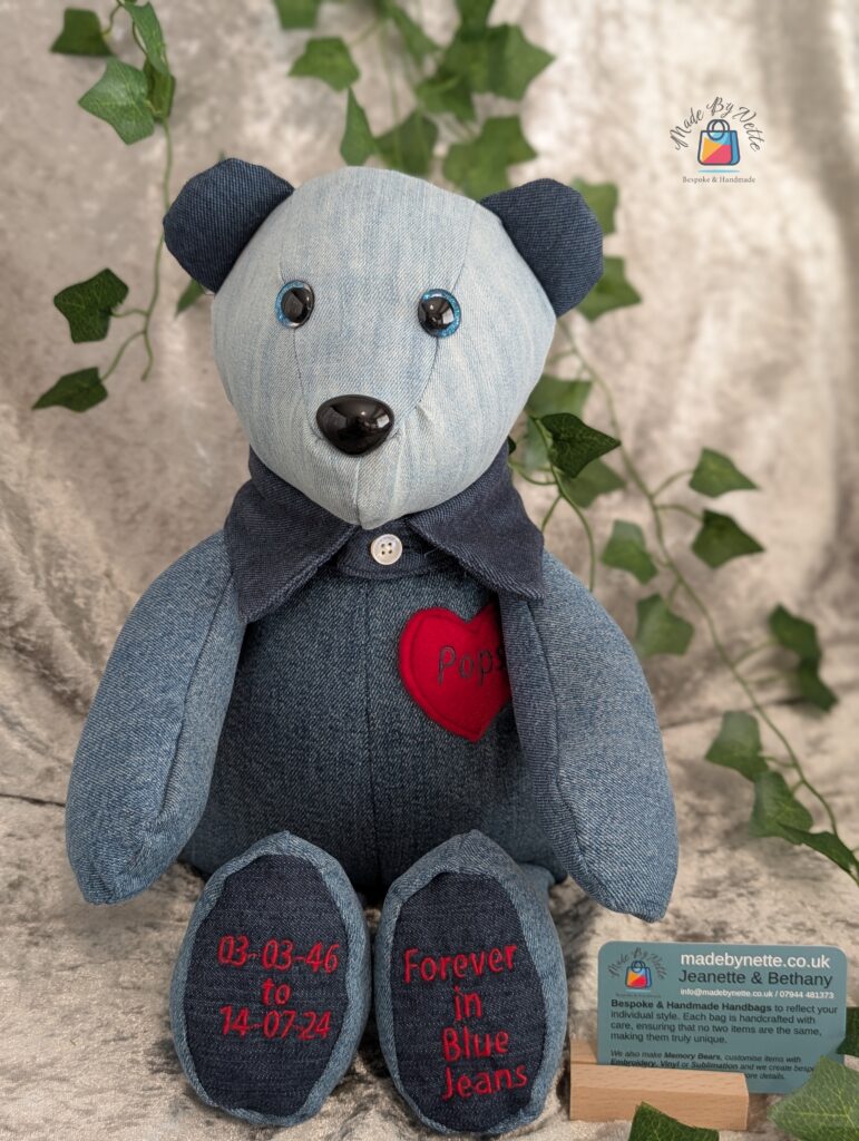 Memory Bear - Mamie Style