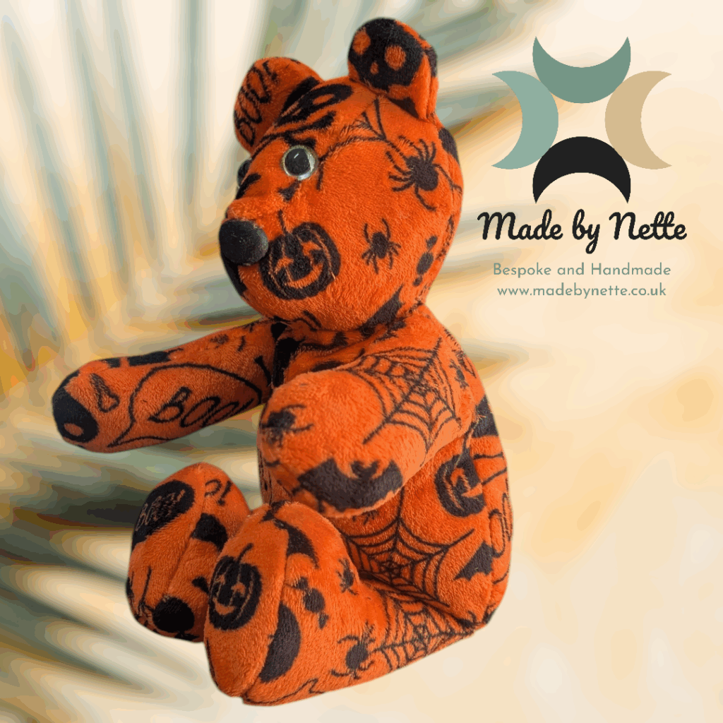 Memory Bar - Made from a spooky Blanket